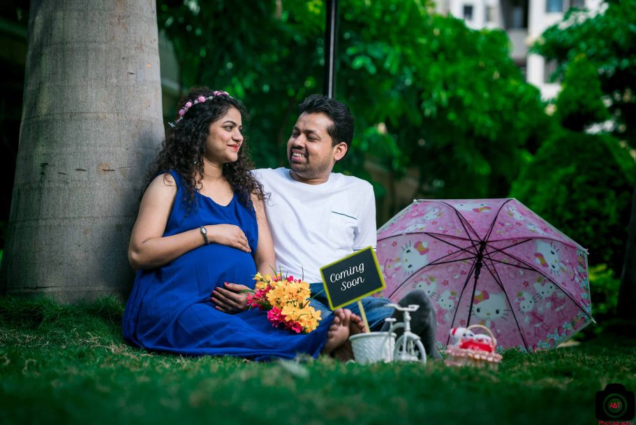 affordable maternity photoshoot Pune